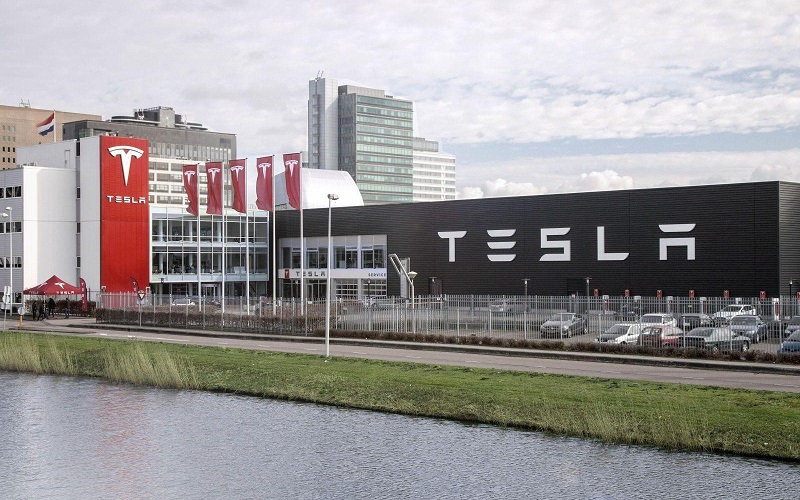 Tesla_company